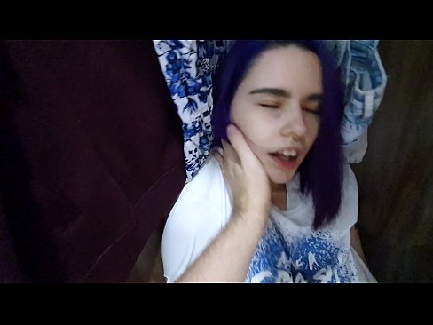 ❤️ माझ्या बहिणीला कोठडीत सापडले आणि तिला मदत केली ❤❌ अश्लील mr.pornmega.ru